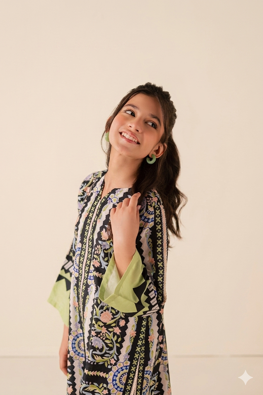 Myra kaaftan
